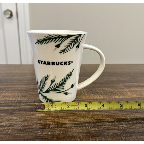Starbucks 2020 Christmas Holiday 10 oz Coffee Mug Evergreen Branches With Lights - Picture 8 of 8